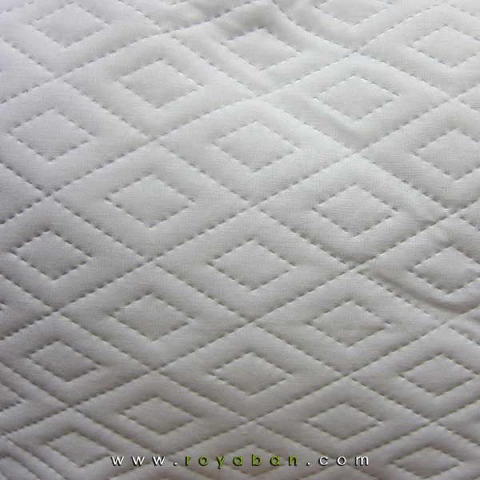 بالش پر کارینا