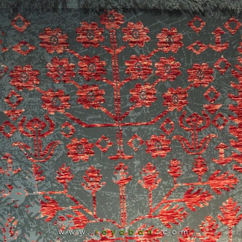 فرش قرمز و توسی